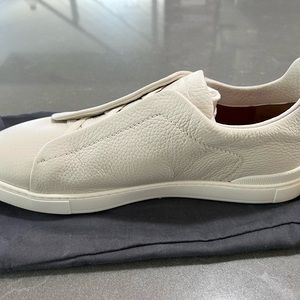 Ermenegildo Zegna cream colored Triple Stich Shoes/sneakers size 10